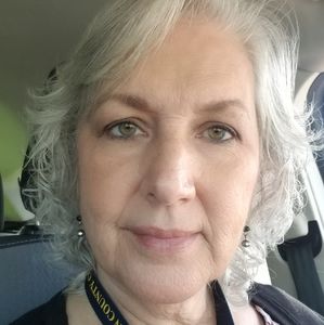 Meet your Posher, Phyllis